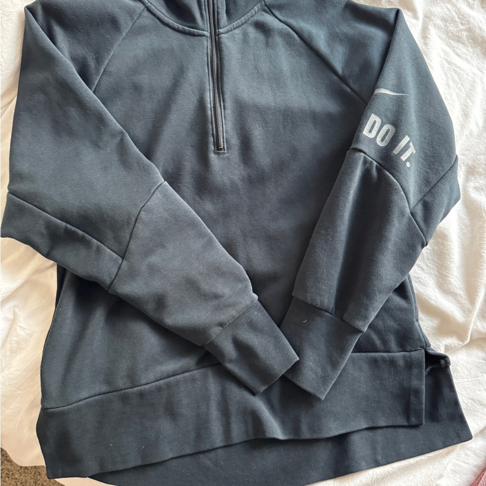 Nike women Black Sweater